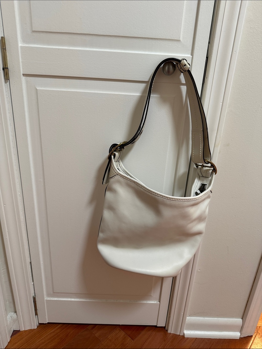 Coach White Leather Shoulder Bag with Padded Strap-